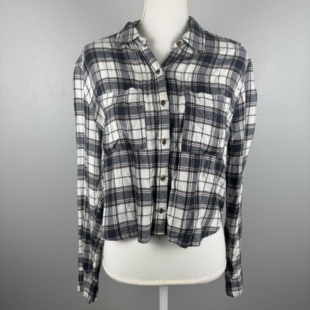 Forever 21 Plaid Shirt Women's Small Crop High-low‎ Black/White Flannel Soft